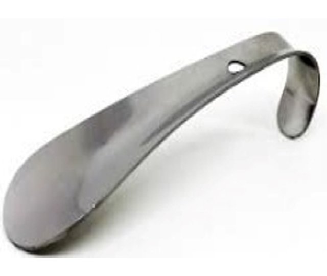 Calzador metálico 16 cm