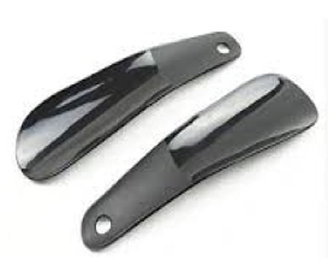 Calzador plástico corto