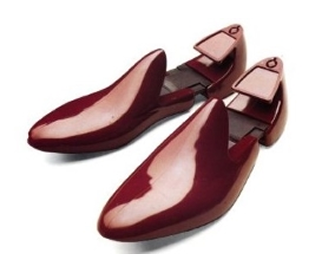 Pernito de plástico de pie entero